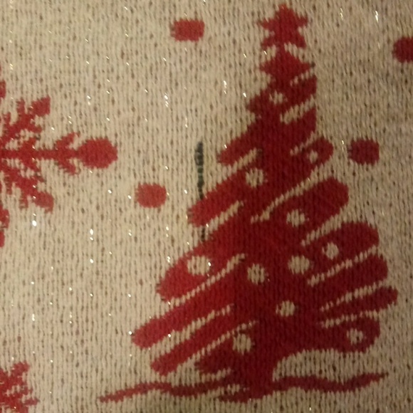 GUC SET OF 4 CHRISTMAS PLACEMATS - Picture 3 of 3